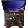 DUX DUCIS tok DK összecsukható, háttérvilágítással ellátott vezeték nélküli billentyűzettel SAMSUNG Tab S10 Plus/S9 Plus/S9 FE Plus készülékekhez, fekete